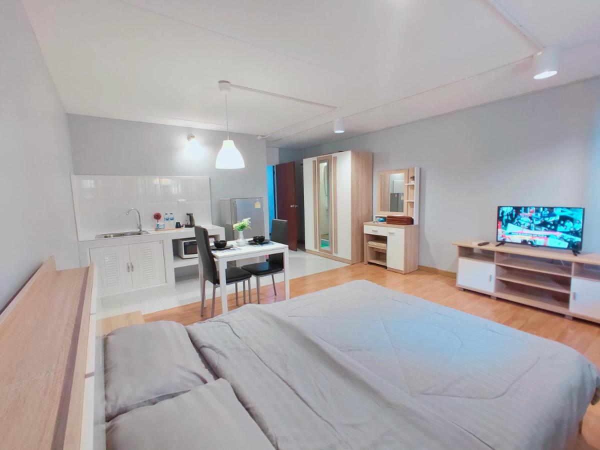 Popular Condo เมืองทองธานี パックレット エクステリア 写真